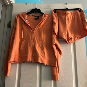 Nike Hoodie & Shorts Set